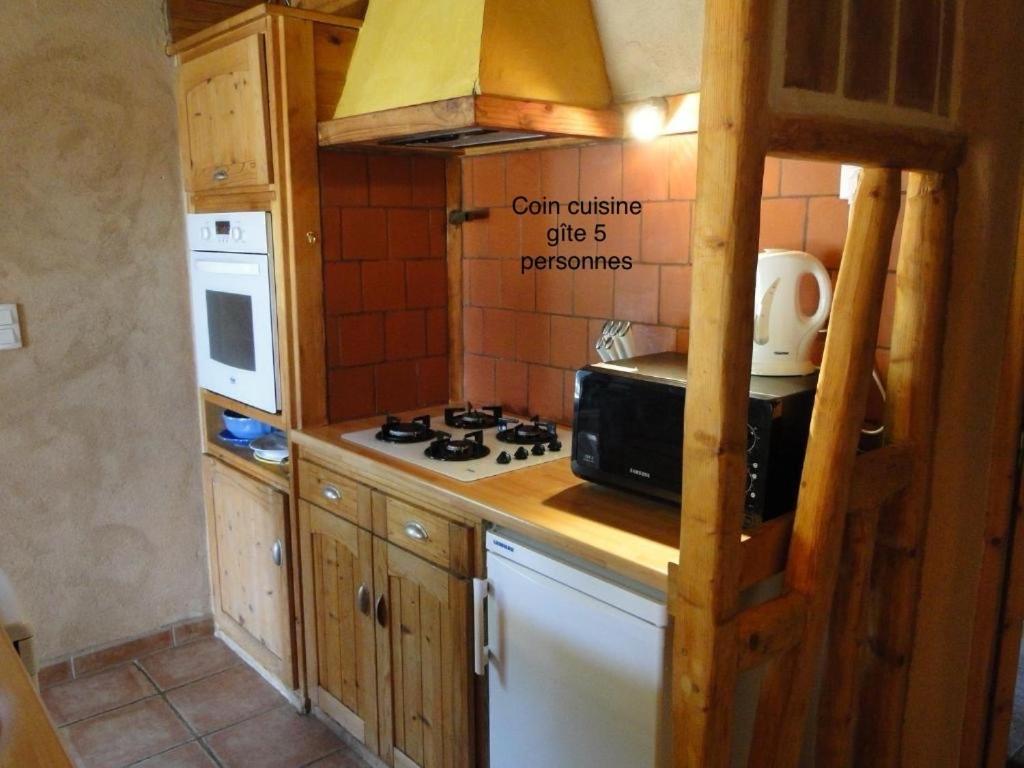 Mas De Sarjac Appartement Saint-Andéol-de-Vals Buitenkant foto