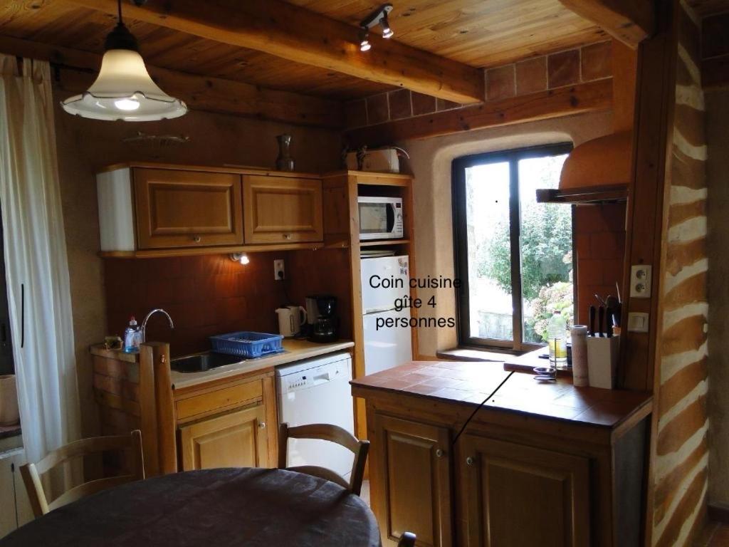 Mas De Sarjac Appartement Saint-Andéol-de-Vals Buitenkant foto